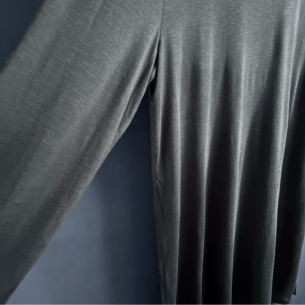Old Navy Black Asymmetrical Tunic with Long Sleeves - Picture 3 of 6